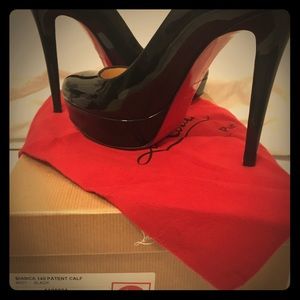 Authentic Christian Louboutin Bianca